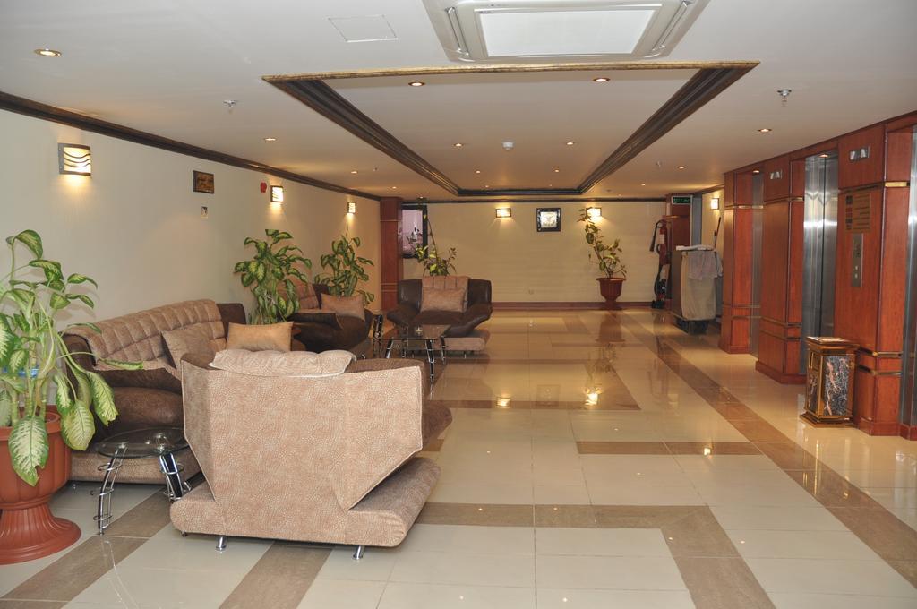 Hotel Di-Palace Riyad Extérieur photo