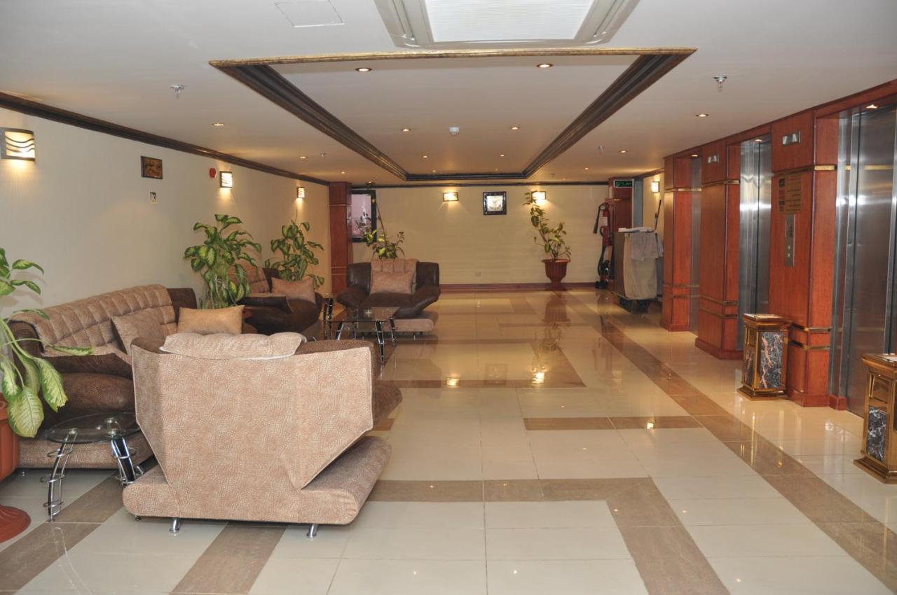 Hotel Di-Palace Riyad Extérieur photo
