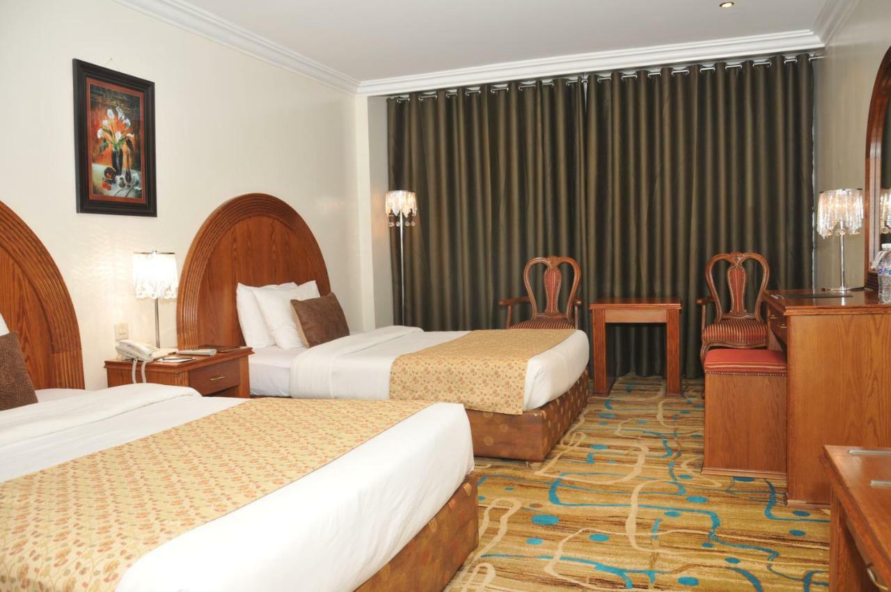 Hotel Di-Palace Riyad Extérieur photo